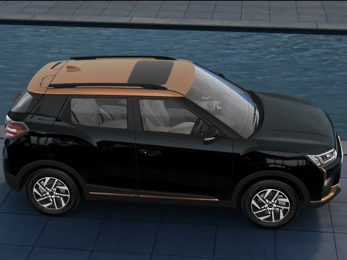 Mahindra XUV400 XUV 400 EV EL Pro DT 39.5 kWh